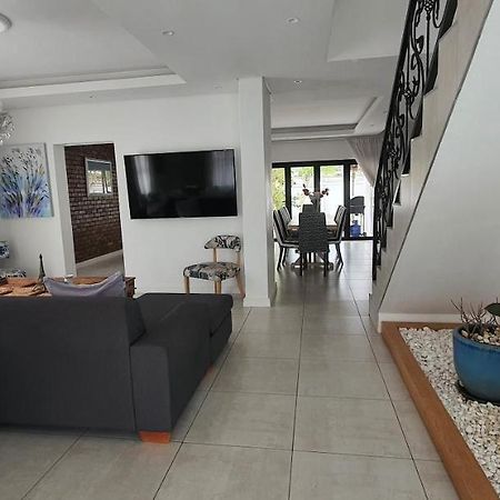 Villa Parisienne Modern Guest House Cape Town Luaran gambar